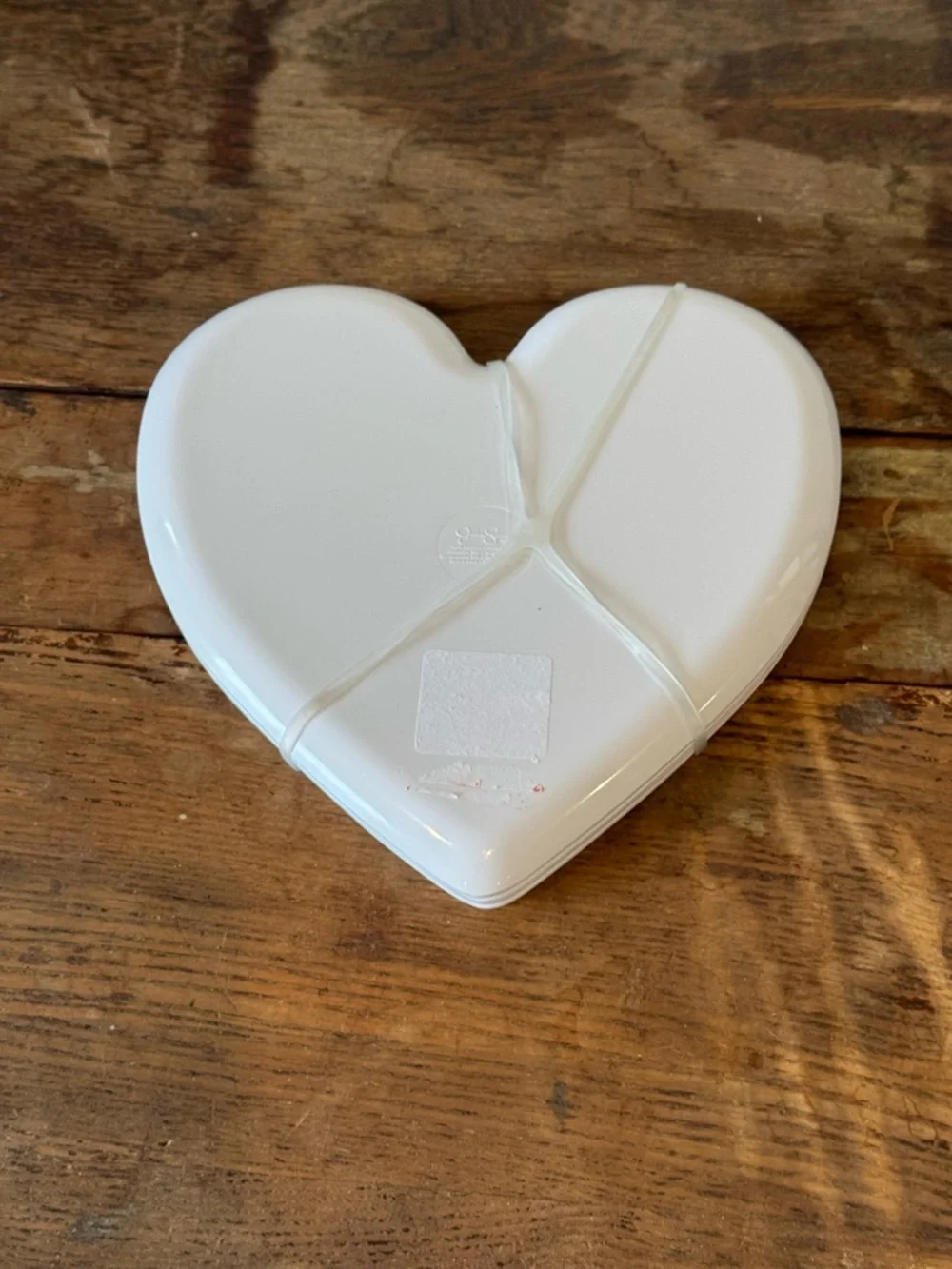 Jessica Simpson heart shaped